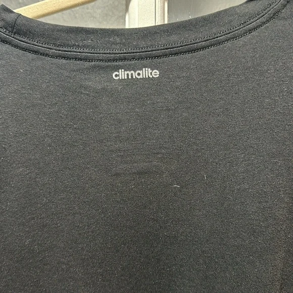 Men’s Adidas Ultimate Tee Brazil Soccer - Picture 5 of 6